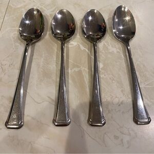 Oneida Maestro St. Leger Stainless Steel Teaspoons Lot of 4